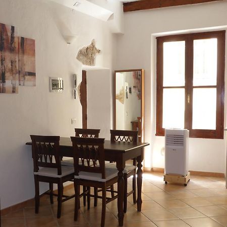 Old Town Apartment Alghero Exteriör bild